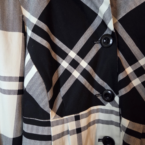Sandro Women's Black White Plaid Fitted Lined Sportswear Jacket Size M - Picture 5 of 15
